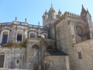 Cathedral Se, Evora (1185-1746)